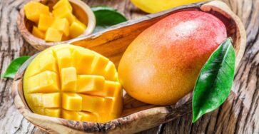 Mango to control high blood pressure and iron deficiency